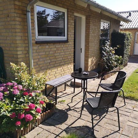 Commuter Room For One Or Two People Munkebo Екстер'єр фото